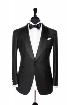 Front Mannequin View of Pocket Square's Black Suit with a Tuxedo Customisation